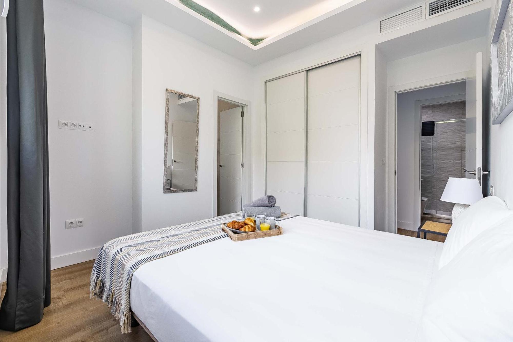 Soho Apartments Malaga Exterior photo